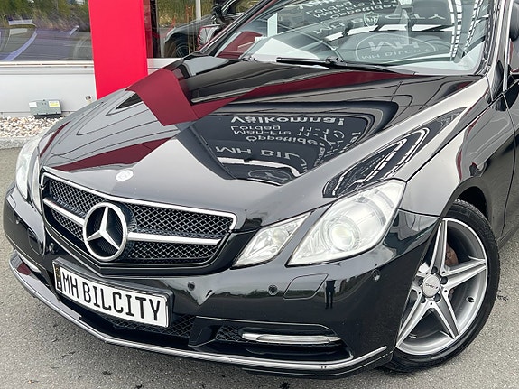 Mercedes-Benz E250 3 of 17