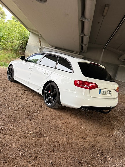 Audi A4 4 of 8