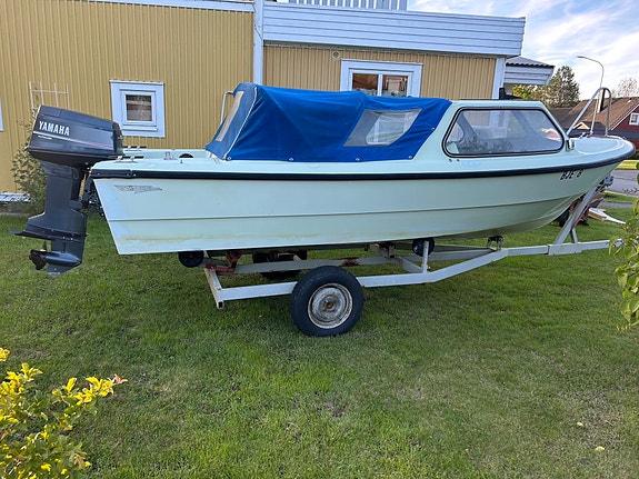 Örnvik 510 HT -75 med Yamaha 50 -93 med Powertilt. 2 of 6