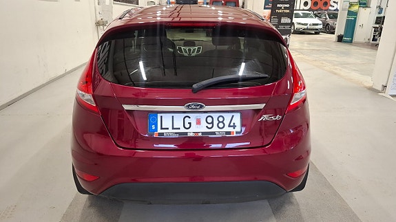 Ford Fiesta 5 of 11