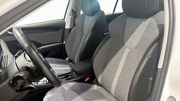 Skoda Octavia 7 of 12