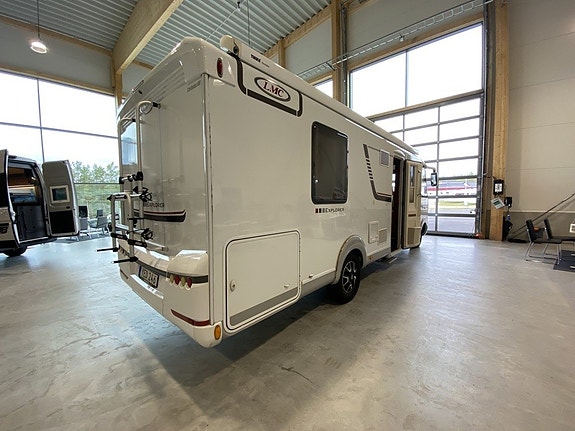 LMC l 745 Explorer Sportline ALDE / B-körkort / Taksäng / 3 of 14