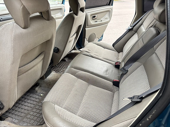 Volvo S70 6 of 8