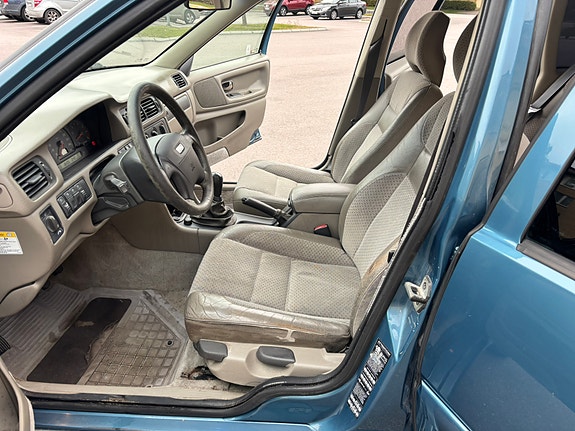 Volvo S70 5 of 8