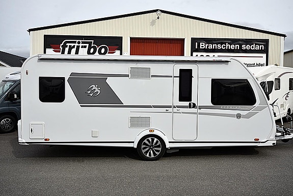 Knaus 580 UF Scandinavian Selection, Dubbelbädd 3 of 25