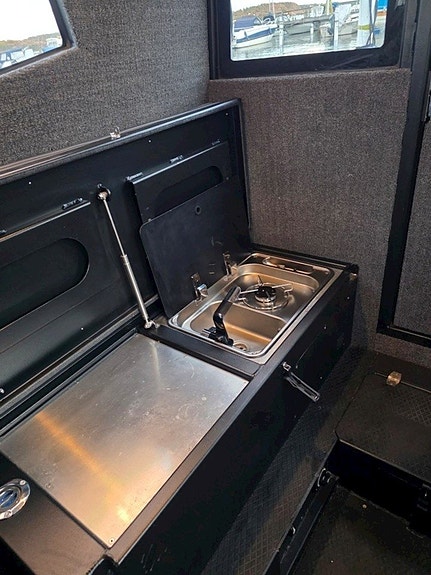 UMS 800 Cab 11 of 20