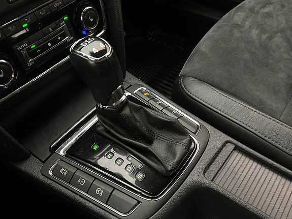 Skoda Superb 24 of 28