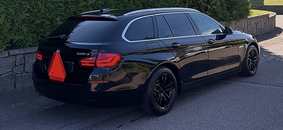BMW 520d 2 of 9