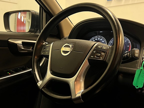 Volvo XC60 20 of 26