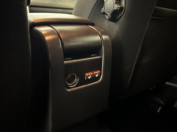 Volvo XC60 19 of 26