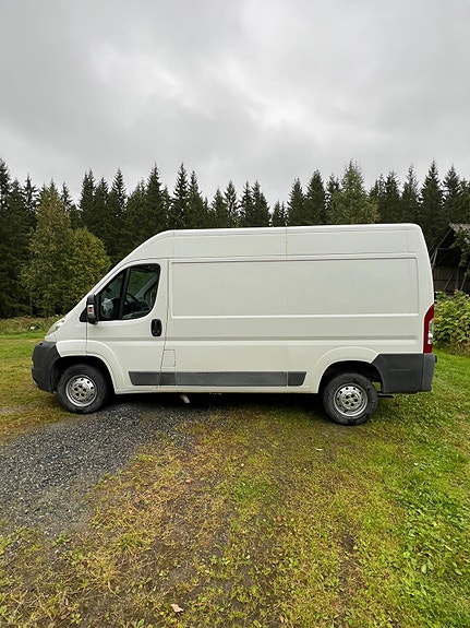 Peugeot Boxer 2 of 12