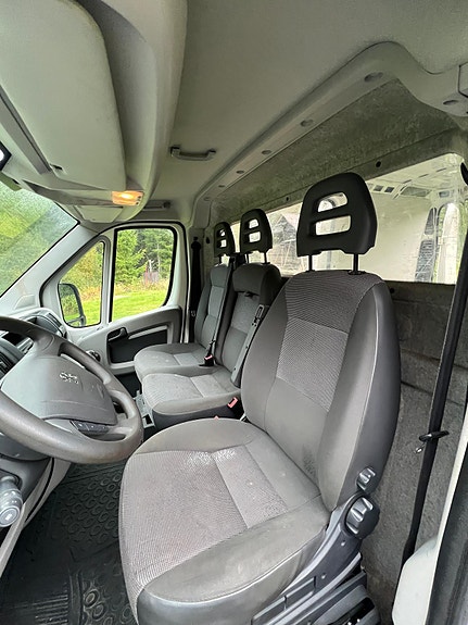 Peugeot Boxer 11 of 12