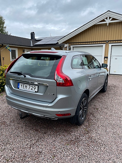 Volvo XC60 5 of 13