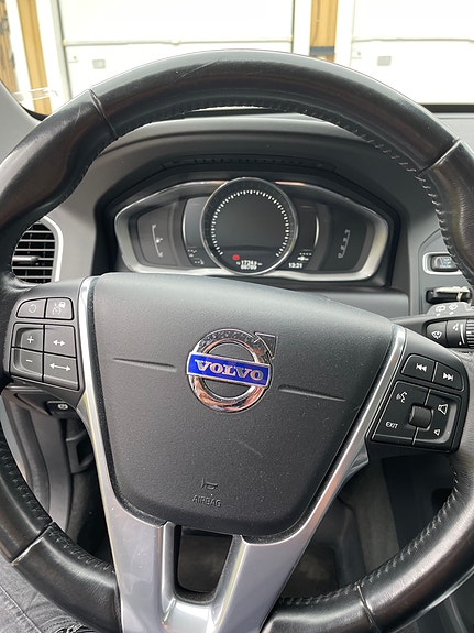 Volvo XC60 12 of 13