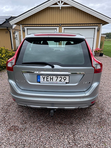 Volvo XC60 4 of 13