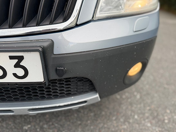 Skoda Octavia Scout 7 of 21
