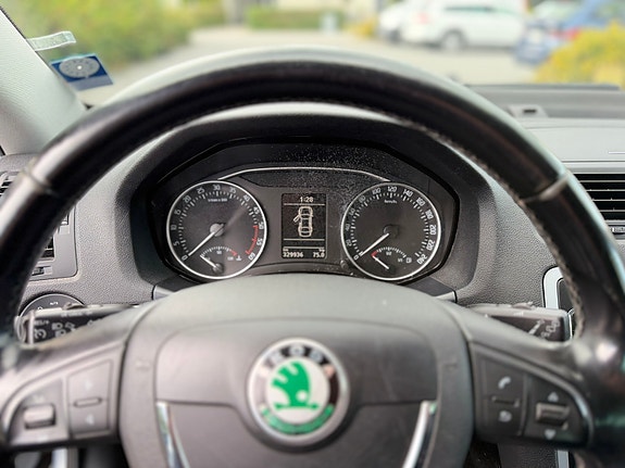 Skoda Octavia Scout 18 of 21