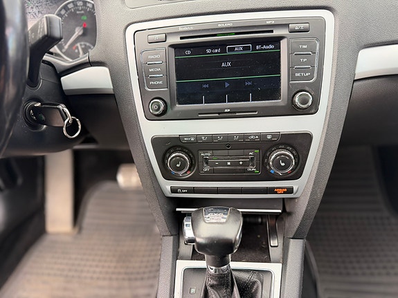 Skoda Octavia Scout 15 of 21