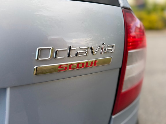 Skoda Octavia Scout 11 of 21