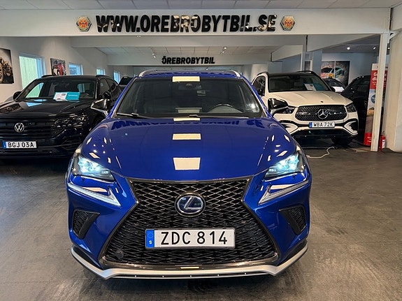 Lexus NX300h 27 of 27