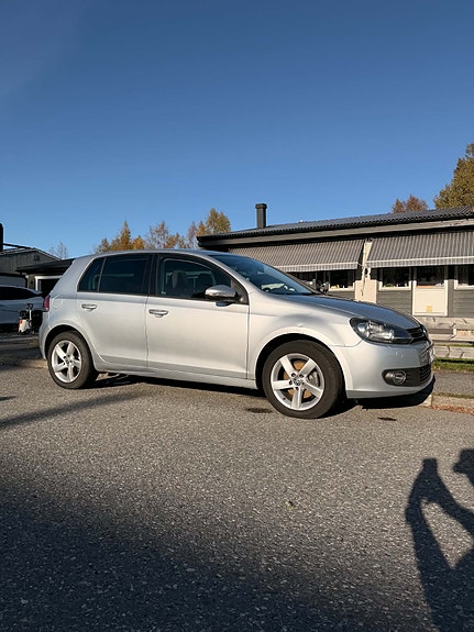Volkswagen Golf VI 3 of 6