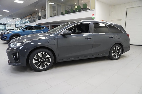 Kia Ceed 3 of 14
