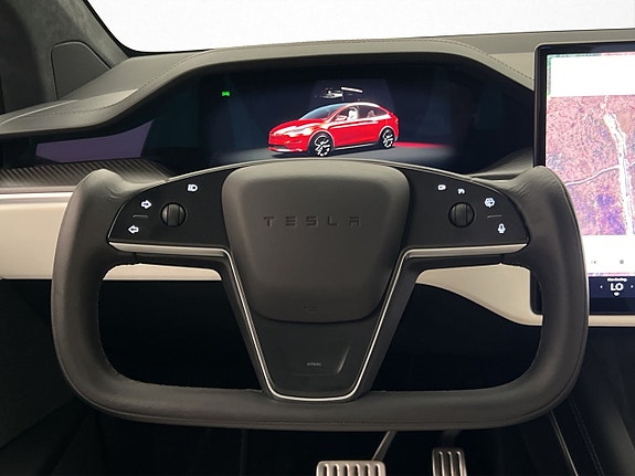 Tesla Model X 19 of 30