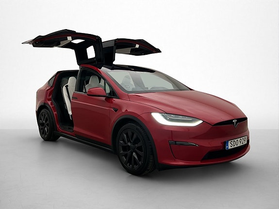 Tesla Model X 11 of 30