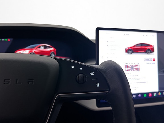Tesla Model X 22 of 30