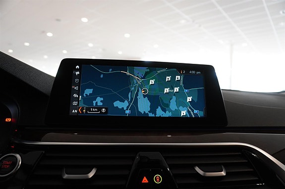 BMW 530e 7 of 12