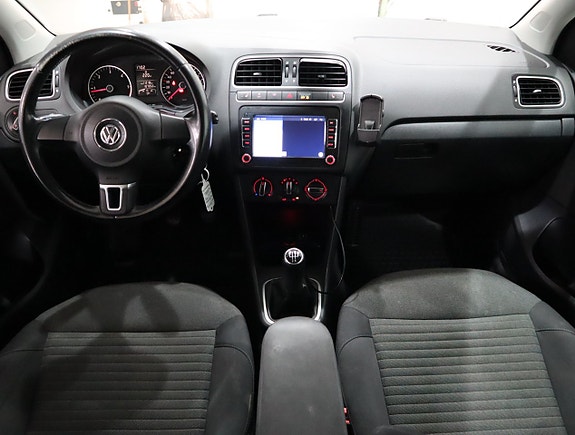 Volkswagen Polo 11 of 18