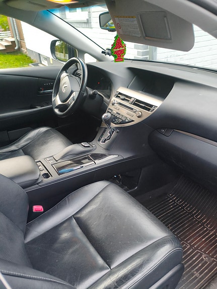 Lexus RX450h 5 of 5