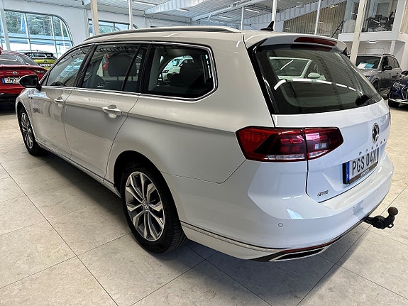 Volkswagen Passat 5 of 20