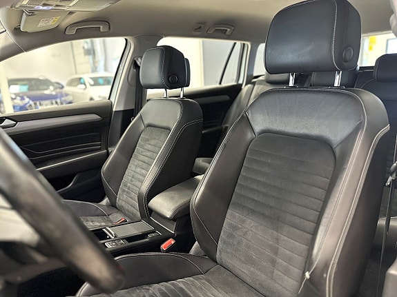 Volkswagen Passat 15 of 20