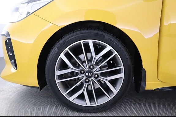 Kia Rio 13 of 13