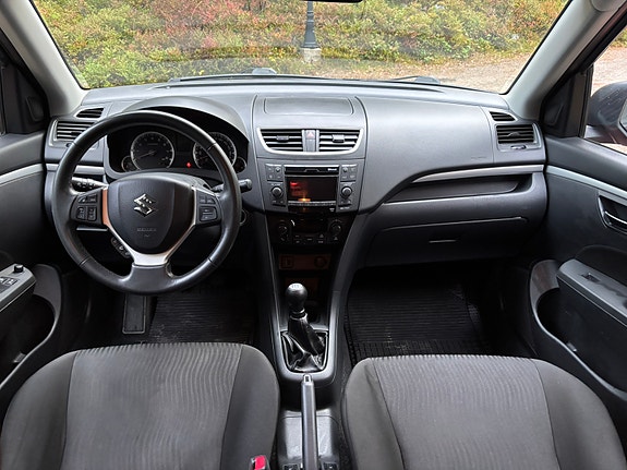 Suzuki Swift 11 of 13