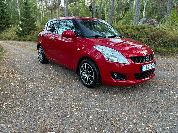 Suzuki Swift 3 of 13