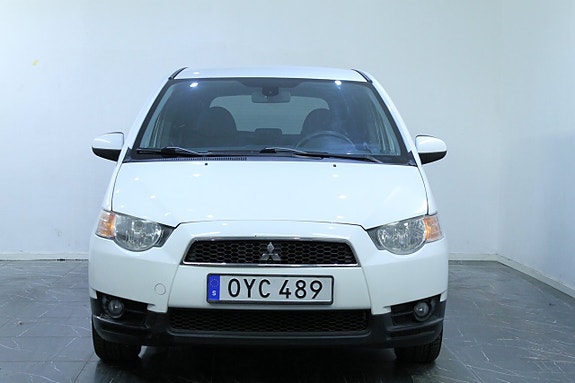 Mitsubishi Colt 3 of 12