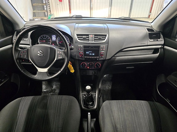 Suzuki Swift 11 of 20