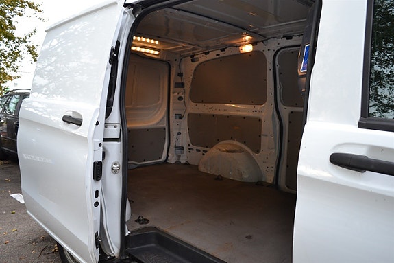 Mercedes-Benz Vito 114 11 of 14
