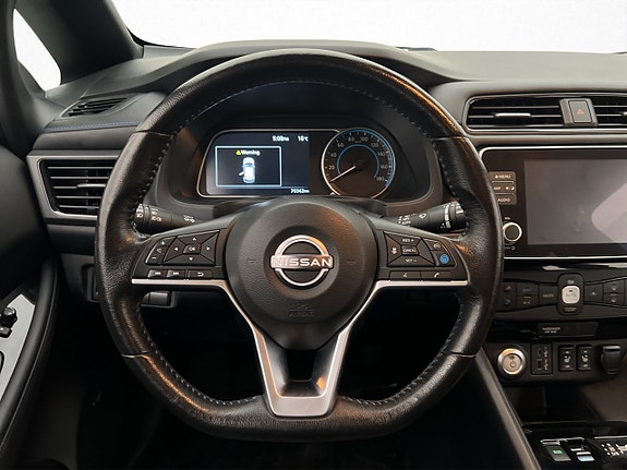 Nissan Leaf 14 of 30
