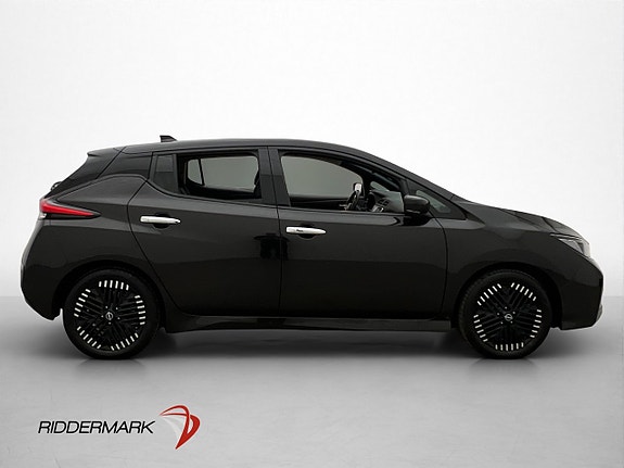Nissan Leaf 5 of 30