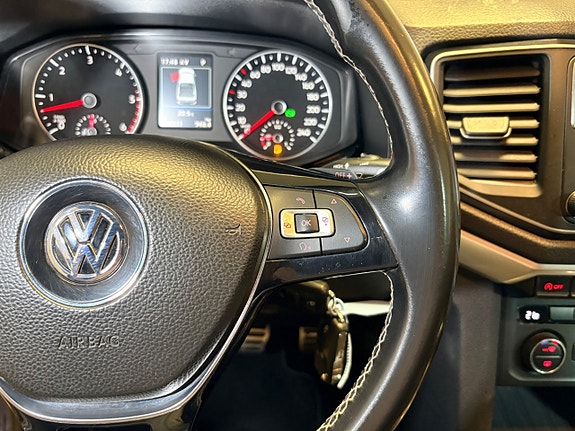 Volkswagen Amarok 10 of 27