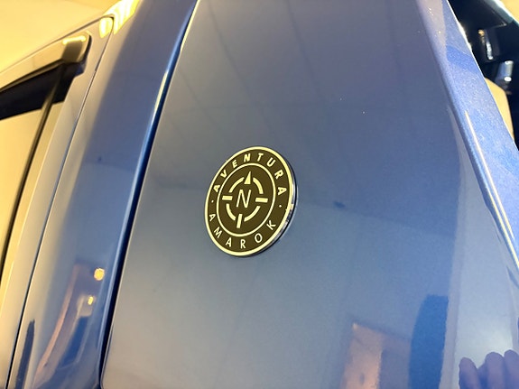 Volkswagen Amarok 25 of 27
