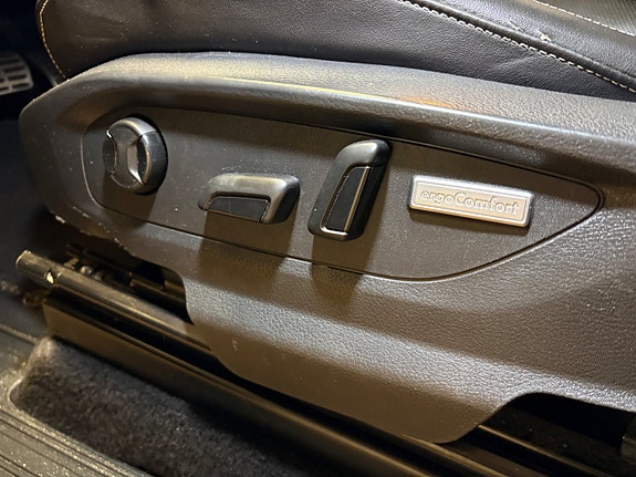 Volkswagen Amarok 13 of 27