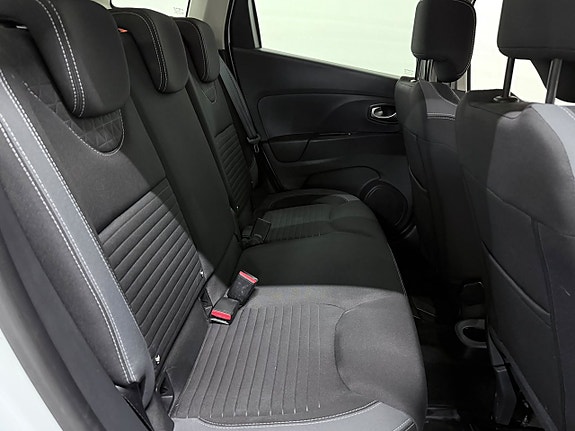 Renault Clio 11 of 25