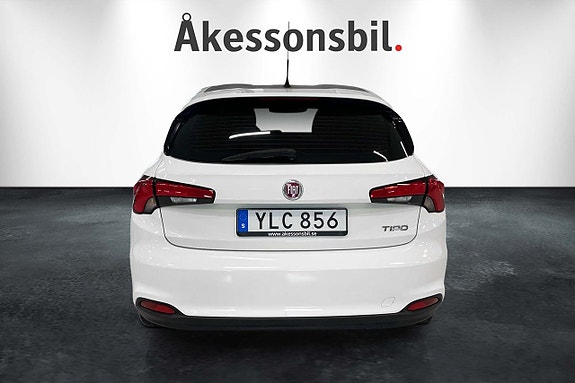 Fiat Tipo 4 of 16