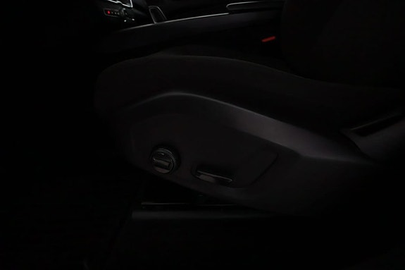 Volvo XC60 18 of 27