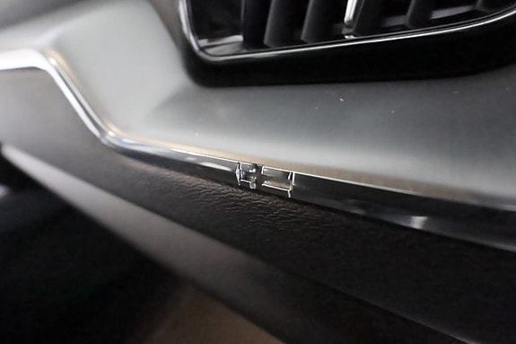 Volvo XC60 21 of 27