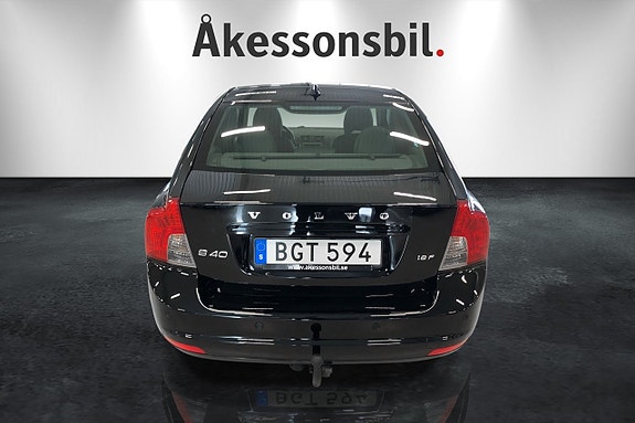 Volvo S40 6 of 11